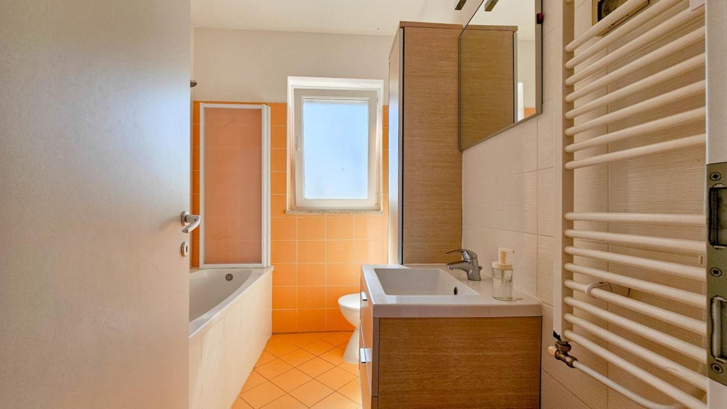Casa Lutoma Villa Kmeti Bagian luar foto